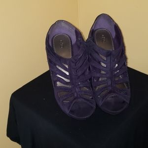 Purple suede platform heel